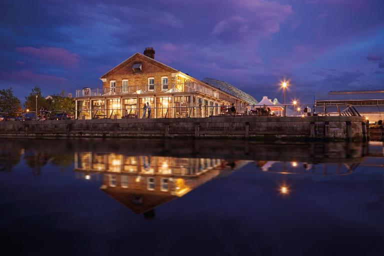 The Ship & Trades - B&B Chatham