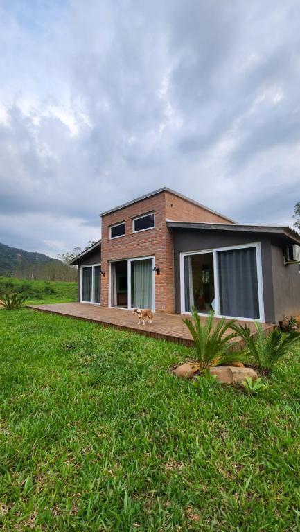 CASA GRÊS - Pousada Vale das Escarpas - Bed and Breakfast Timbé do Sul