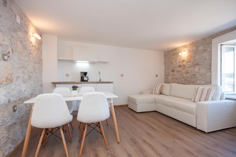 Apartments Dalmata - B&B Krapanj