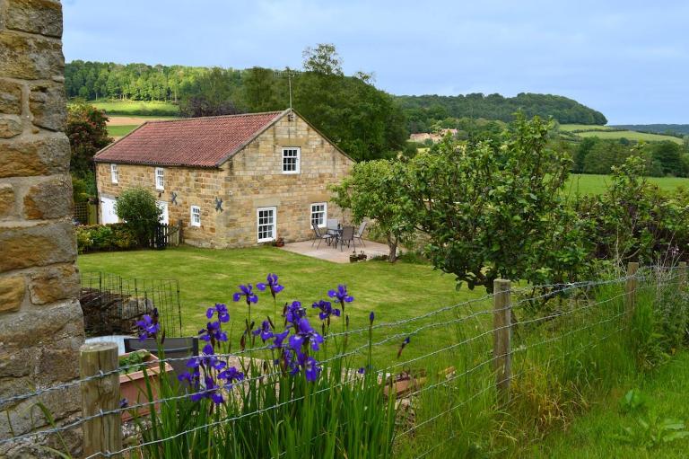 2 Bed Barn in North York Moors National Park - Ferienwohnung Scarborough