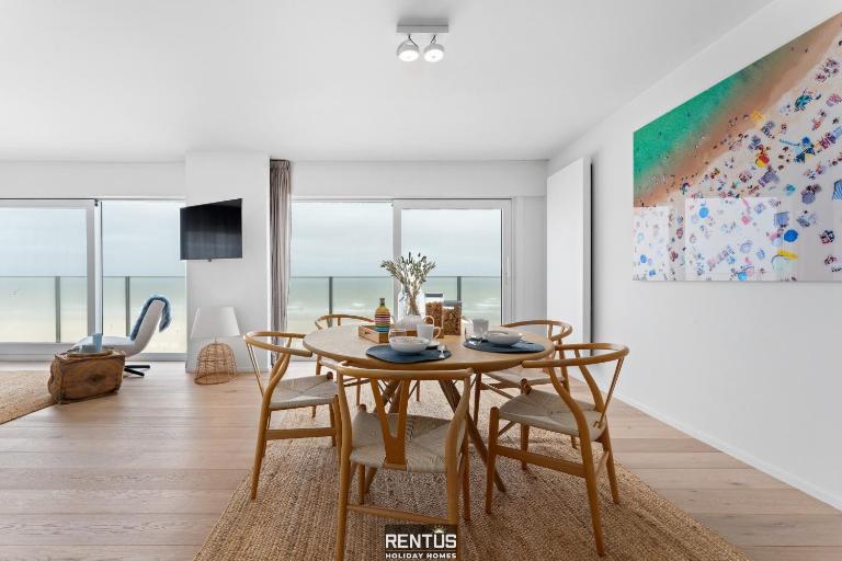 Seaflow-Holiday appartment with frontal sea view - B&B Oostduinkerke
