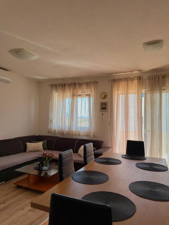 Apartman Toni - B&B Kutleše