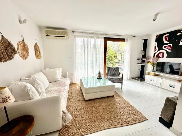 Quiet apartment - Garden - B&B Rovinj