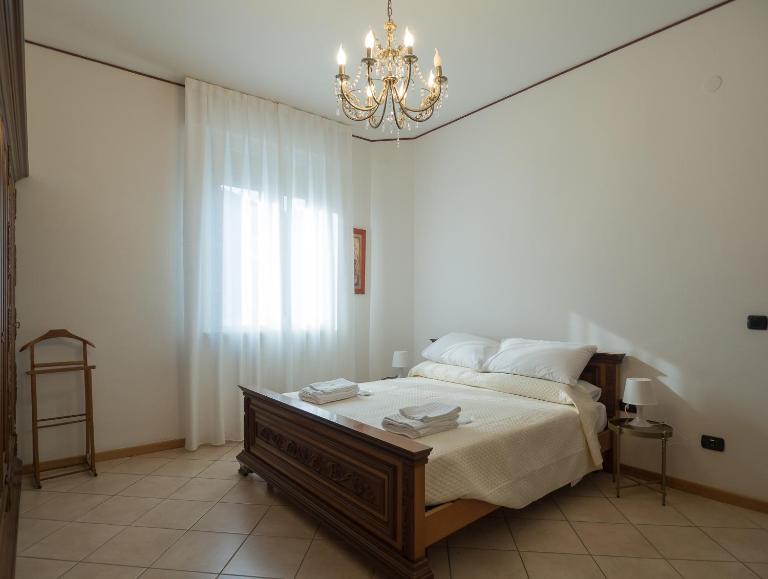 Antonio Rooms 2 - B&B Parma