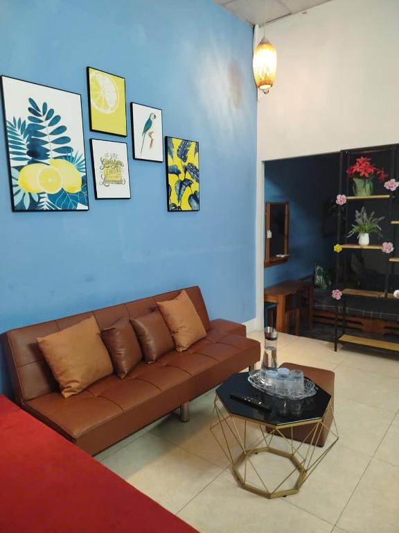 Nhat Ha Homestay - Bed and Breakfast Vũng Tàu
