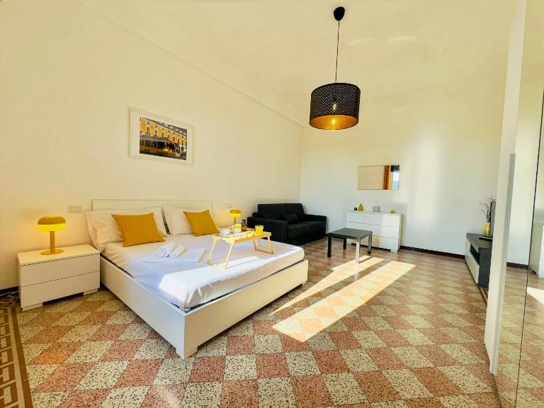 YELLOW SUITE Metro M4 - B&B Milan