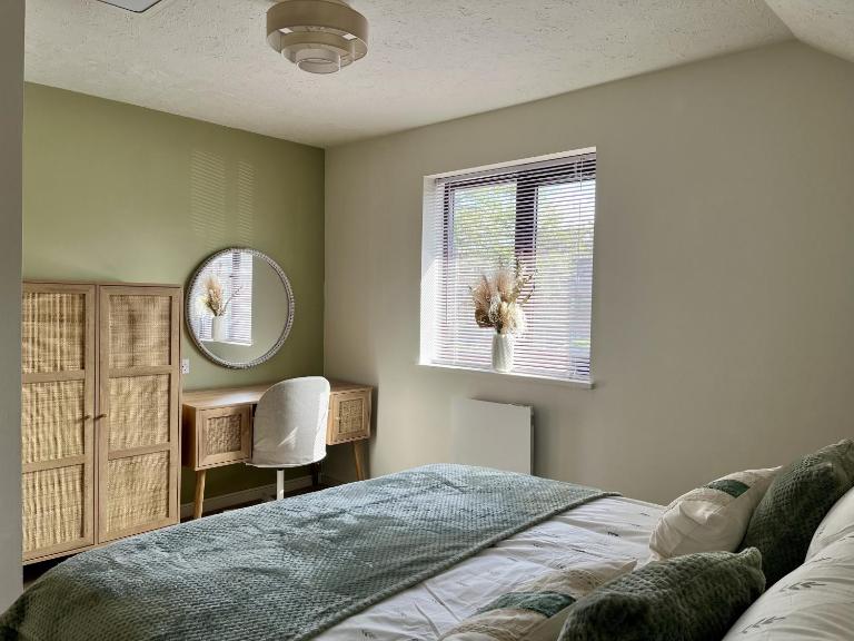 Little Olive - Beautiful 1 Bed House with Garden - B&B Didcot