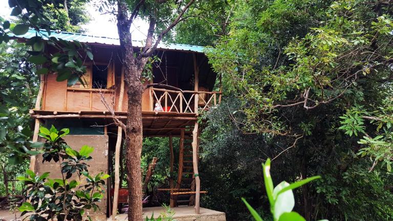 Sigiriya River Side Villa - Bed and Breakfast Sigiriya
