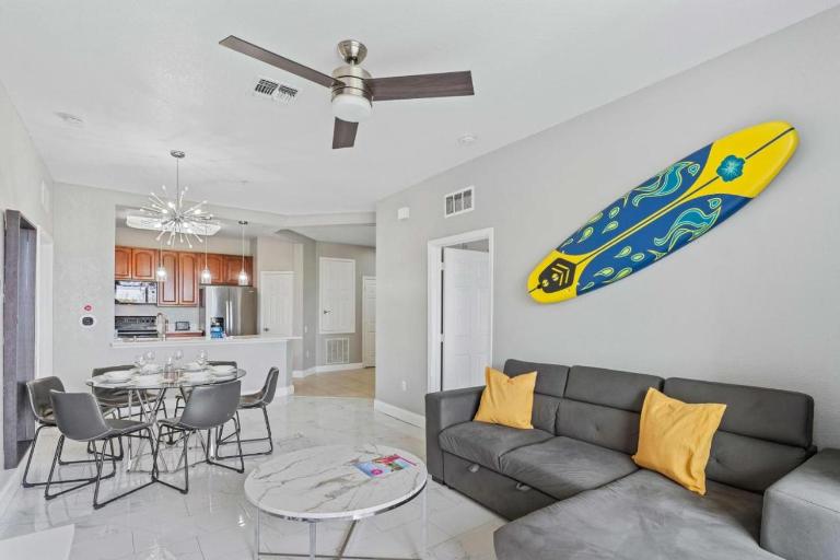 5000-301 Coastal Resort Retreat Near Parks - Chambres d'hôtes Orlando