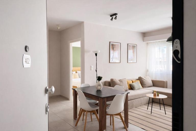 Bright 1BR Apartment 5 min to Ladadika, Buka Hospitality - B&B Thessaloniki
