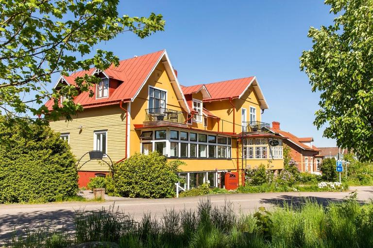 Apartment in central Båstad - B&B Båstad