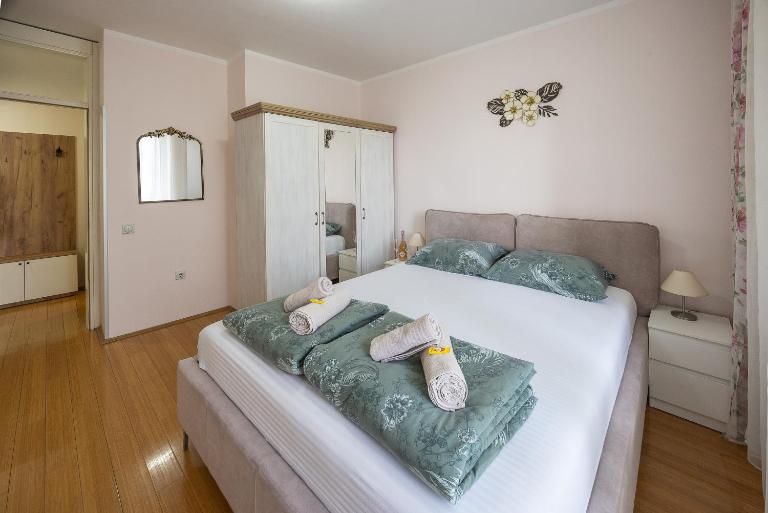 Apartment Elefant 021 - Chambres d'hôtes Novi Sad