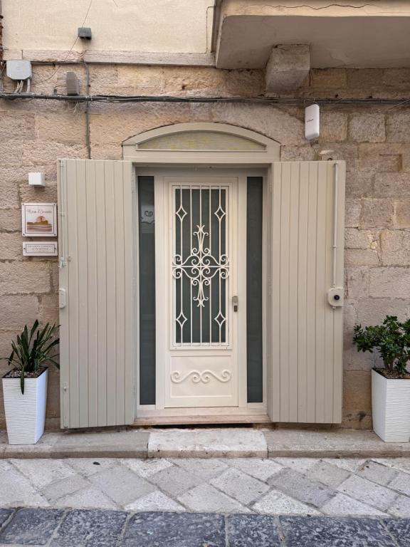 Rosa d'Incanto - B&B Trani