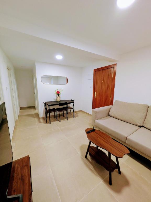 PisoCentro - Bed and Breakfast Santander