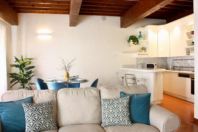 Maison B - Ferienwohnung Prato