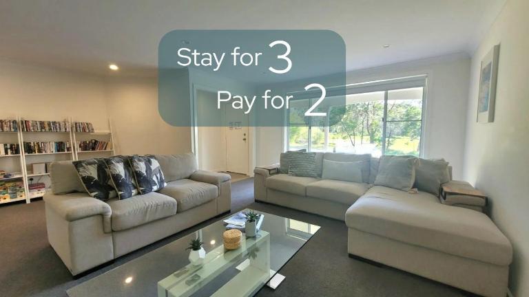 Home and Away Golf Course Views Ducted Air Conditioning - B&B Vincentia