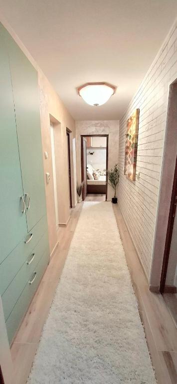 Релакс Апартамент - Chambres d'hôtes Vratsa