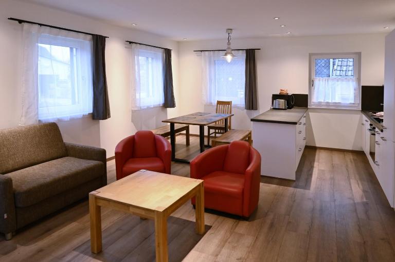 Guesthouse-Coburg 1 - Bed and Breakfast Großheirath