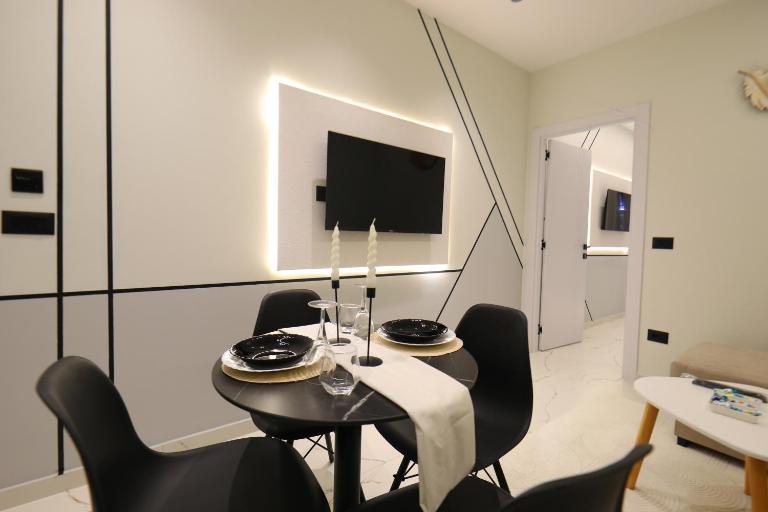 Cozy Old Beach Apartments Vlore - B&B Vlore