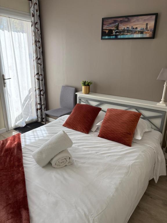 Studio Le Vallon à 5 min du Puy duFou - B&B Chambretaud
