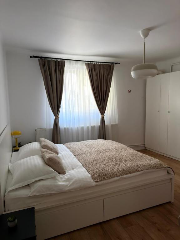 Traveler's Nest - Old Town Hideaway - Chambres d'hôtes Braşov