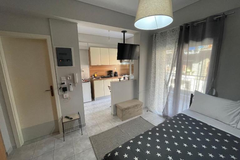 City Studio Apartment στο κέντρο της Λάρισας - Bed and Breakfast Lárisa