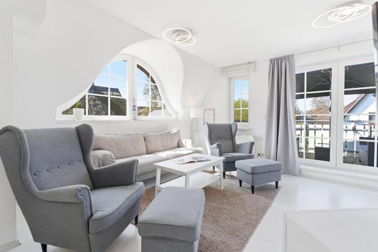 Rosenberg-Siedlung 21a 2 - Ferienwohnung Zingst