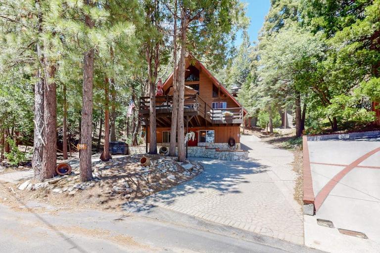 Forever Young Cabin - B&B Lake Arrowhead