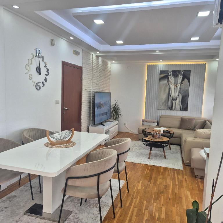 Lux residence Adrijana 3 - Ferienwohnung Ulcinj