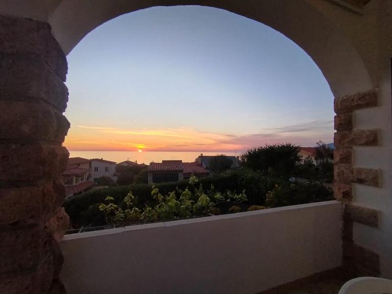 Micki's House - Ferienwohnung Porto Alabe