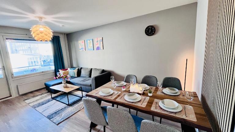 CHARMING URBAN HOME by SujuKoto - Eastern Turku Center - Bed and Breakfast Turku
