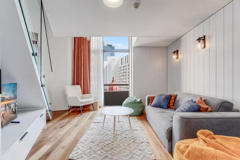 Sydney CBD Darling Harbour 1 bedroom with City view and balcony - B&B Sydney