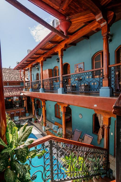 Octavianos & Mirnas - Bed and Breakfast Granada