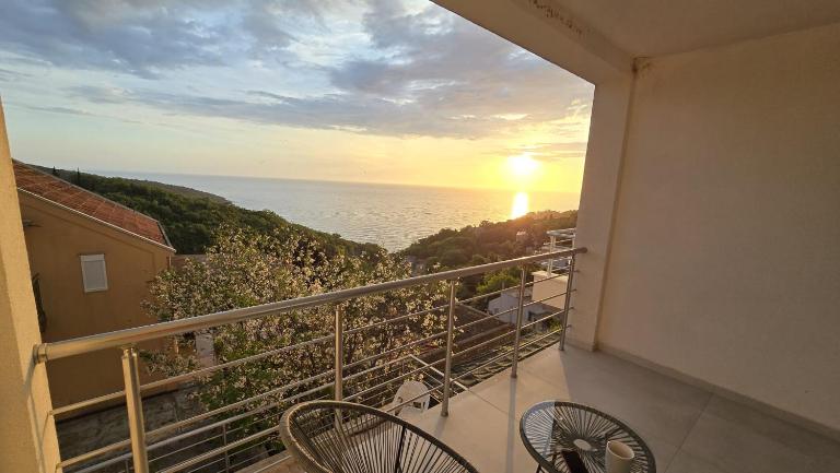 Apartman Triton - B&B Dulcigno