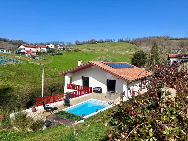 Mulintegiko Bidea - B&B Biriatu