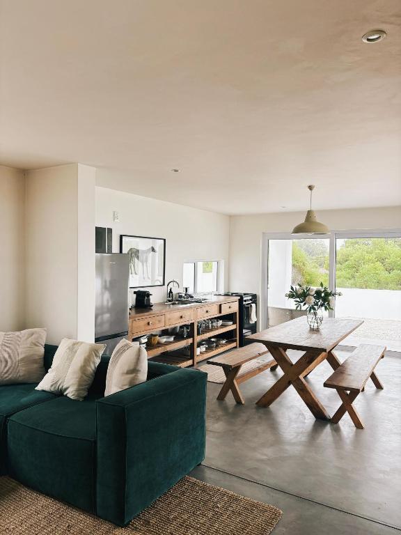 Apartment Dwarskersbos lower unit - B&B Stompneusbaai