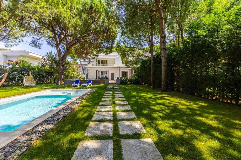 Luxury Villa , Lura 1 - Bed and Breakfast Draç