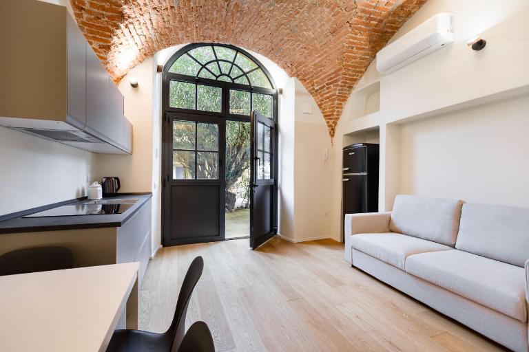 Castello Secret Suite - La Vista Apartments - B&B Milan