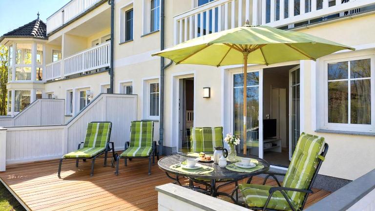 Schlösschen am Schmachter See by Rujana - Ferienwohnung Ostseebad Binz