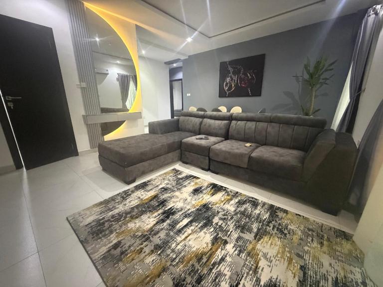 Max Heights, 2 Captivating Bedrooms - B&B Ikeja