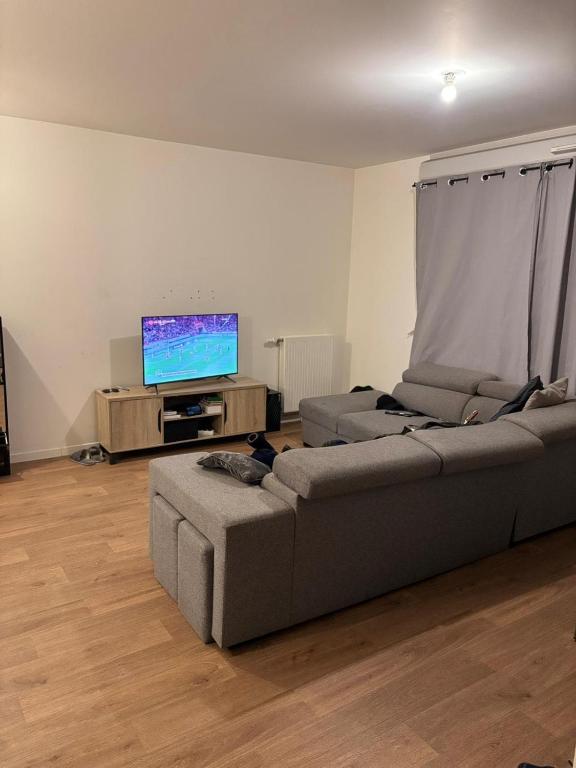 Appartement T2 tout confort RER Chenay Gagny - B&B Gagny