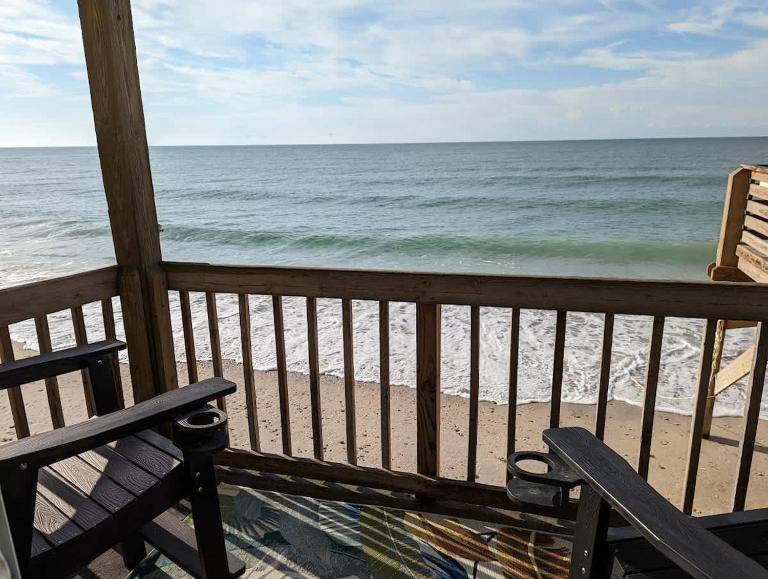 Seaside Joy - This is your happy place! - B&B North Topsail Beach