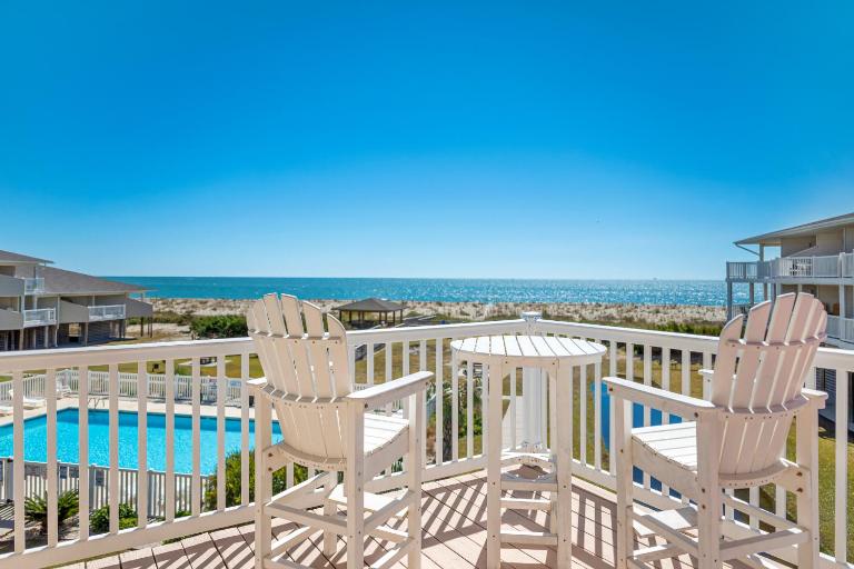 Riverwatch by Oak Island Accommodations - Bed and Breakfast Oak Island