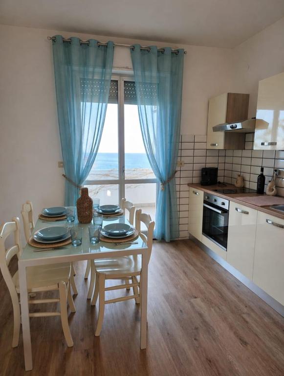 Pubble beach apartment - Ferienwohnung Fossacesia