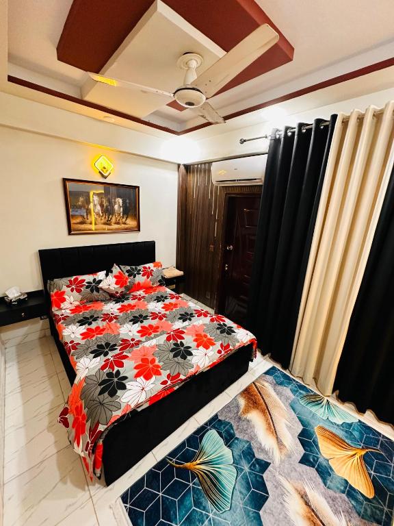 Modern 2-Bed W-lounge & 2 baths "DHA phase 6 KHI" - B&B Karachi