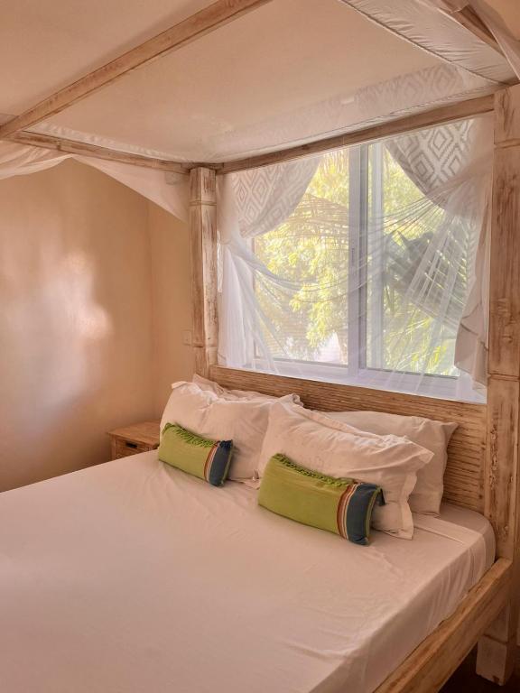 Hide Away Villa - B&B Watamu