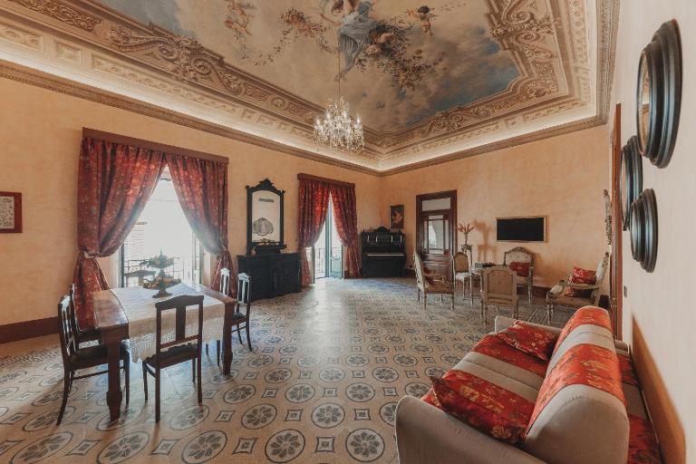 AMORINI Cefalù Baronial Suites - Ferienwohnung Cefalù