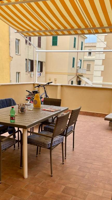 CASA LA FANCIULLA D'ANZIO - Anzio Centro a un passo dal mare - B&B Anzio