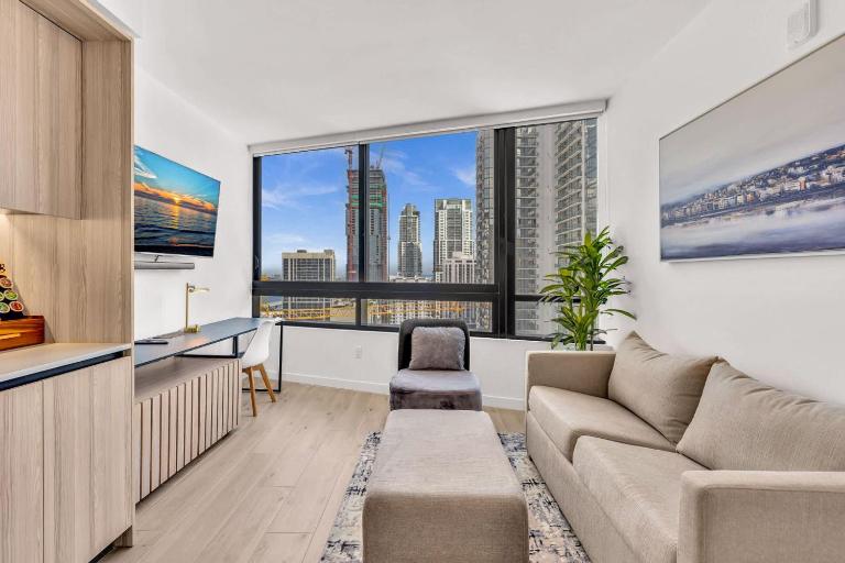 Beautiful Miami Apt Pool & Beach for 3 Guests - B&B Miami