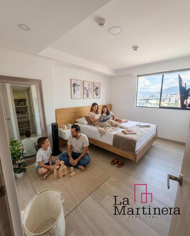 Excellent location, view, close to Provence, Envigado Medelllin Colombia - Ferienwohnung Envigado